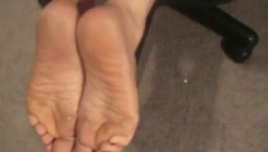 Cum On Her Amazing Feet - Cum on her Feet, Ass, and Tongue! TNAFlix Porn Videos
