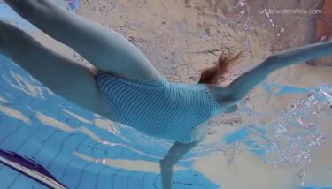 Petite Teen Underwater - Anna Netrebko super hot underwater hairy girl TNAFlix Porn Videos