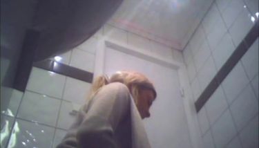 375px x 214px - Blonde amateur teen toilet pussy ass hidden spy cam voyeur 1 sex live video  TNAFlix Porn Videos