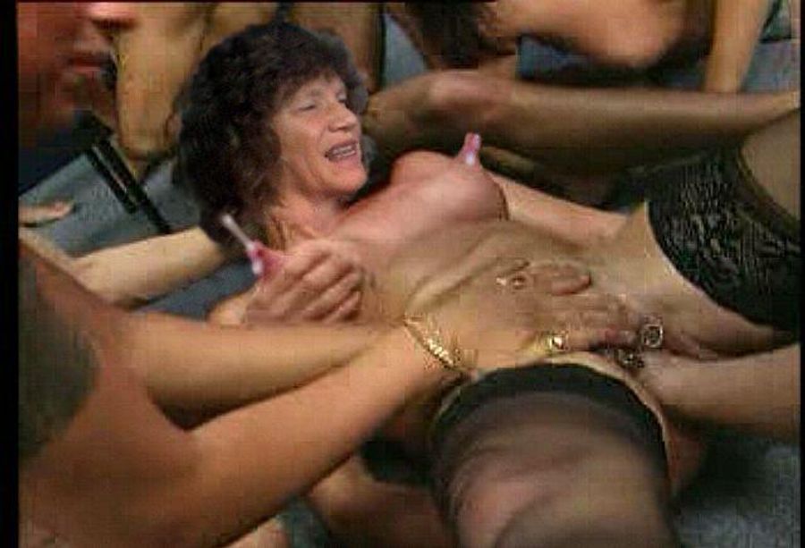 Dyke smalltits gangbang mom
