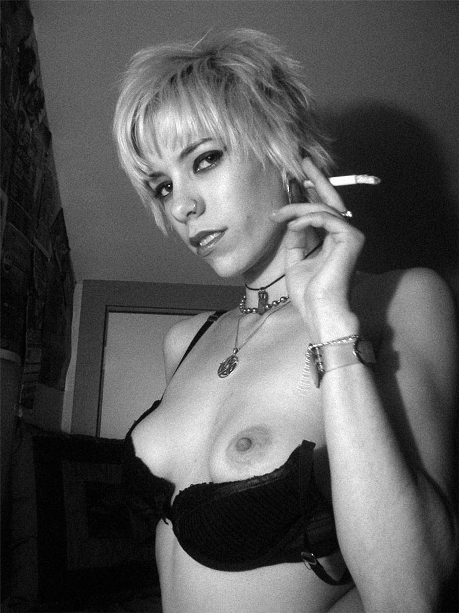 Goth Girl In Black And White Photo Gallery Porn Pics Sex