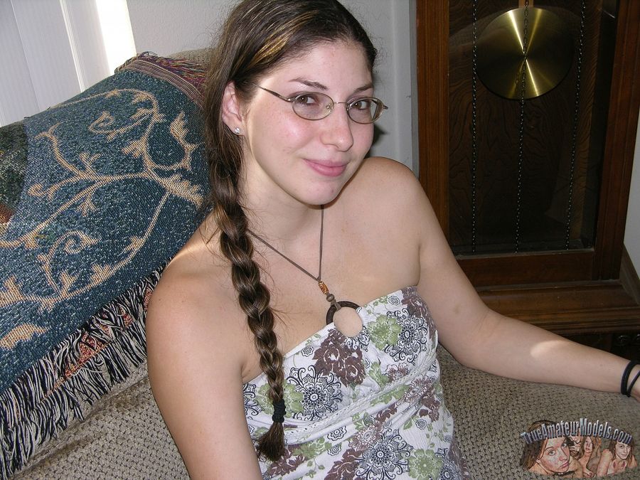 Upskirt Glasses Wearing Nerdy Teen Photo Gallery Porn Pics Sex Photos And Xxx S