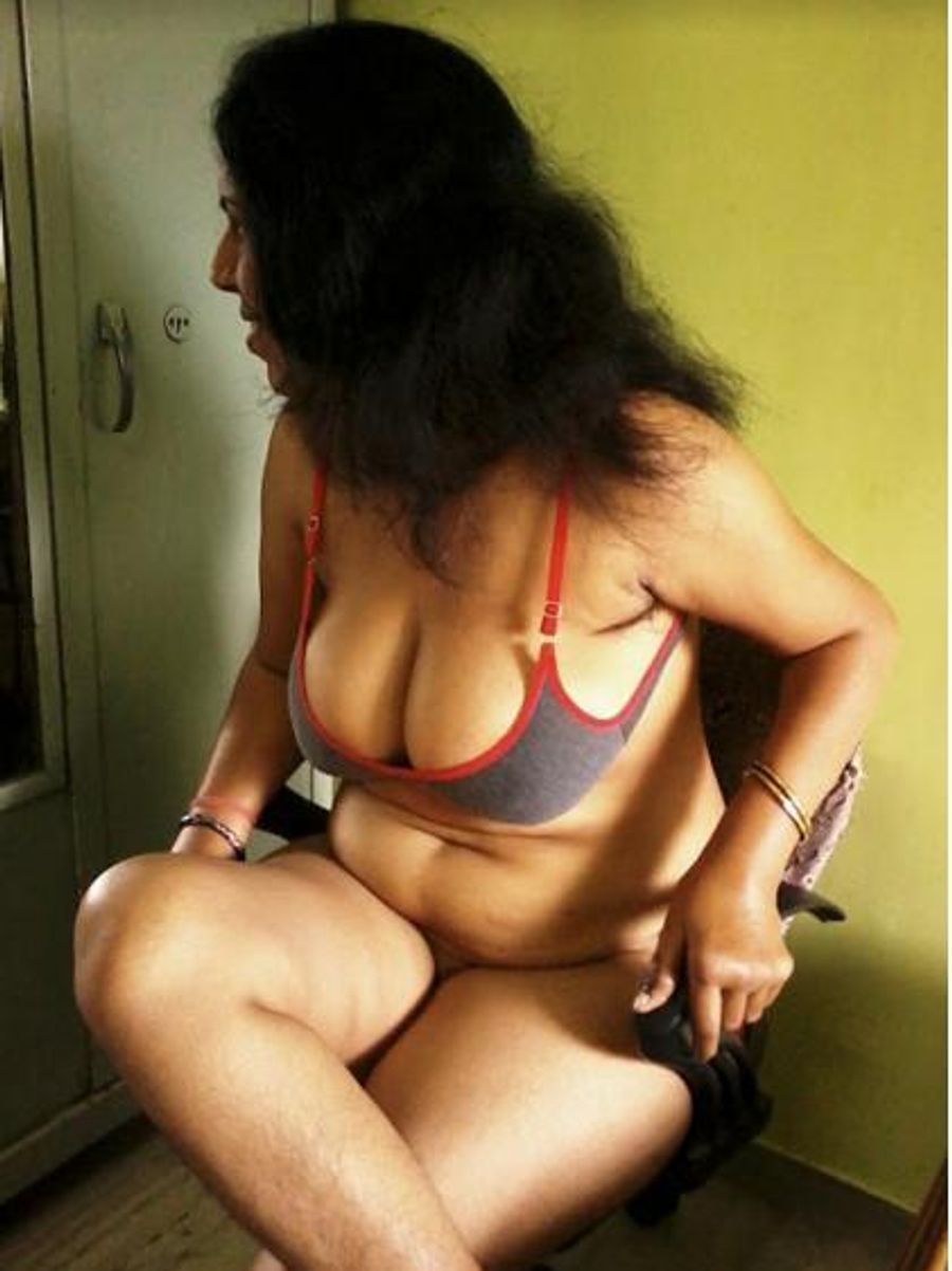 Meena Sexy Bhabhi Photo Gallery Porn Pics Sex Photos And Xxx S