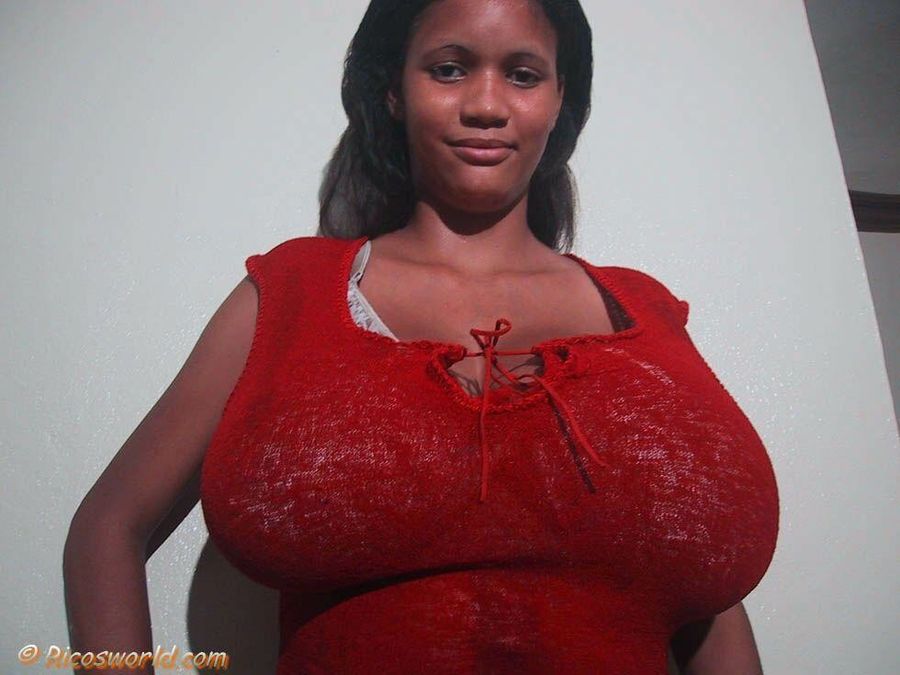Ebony boobs sex