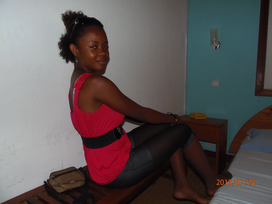 Madagascar Ebony - Cute Woman From Madagascar Photo Gallery: Porn Pics, Sex Photos & XXX GIFs